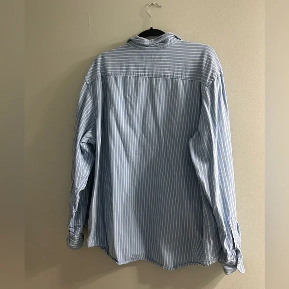 Old navy everyday pinstripe button up shirt top - Picture 2 of 6